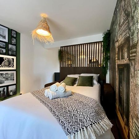 Villeneuve-sur-Yonne L'Expedition - Best Keys - Experience Unique - Deco Immersive - Lit Queen Size & Canape Convertible - Centre Ville - Netflix & Wifi Illimite - Check-In Autonome - Parking Gratuit מראה חיצוני תמונה