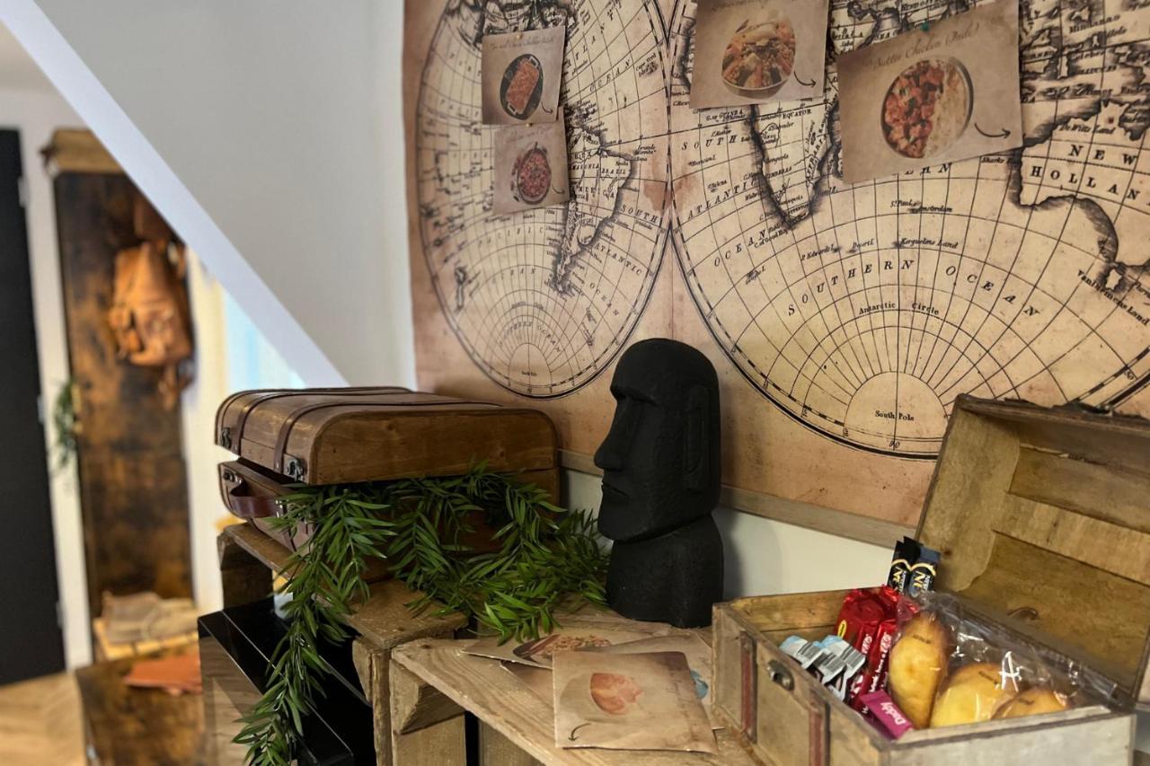 Villeneuve-sur-Yonne L'Expedition - Best Keys - Experience Unique - Deco Immersive - Lit Queen Size & Canape Convertible - Centre Ville - Netflix & Wifi Illimite - Check-In Autonome - Parking Gratuit מראה חיצוני תמונה